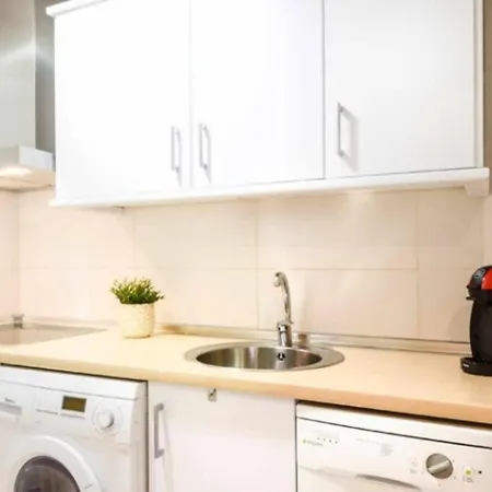 Casa Constanza A Pie De Pistas En L Wifi Lägenhet *